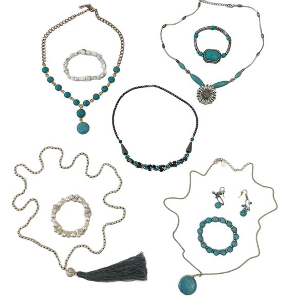 Mixed Lot 5 Items Turquoise-Like Jewelry Necklace Bracelet Earrings Matching Set - Picture 1 of 15